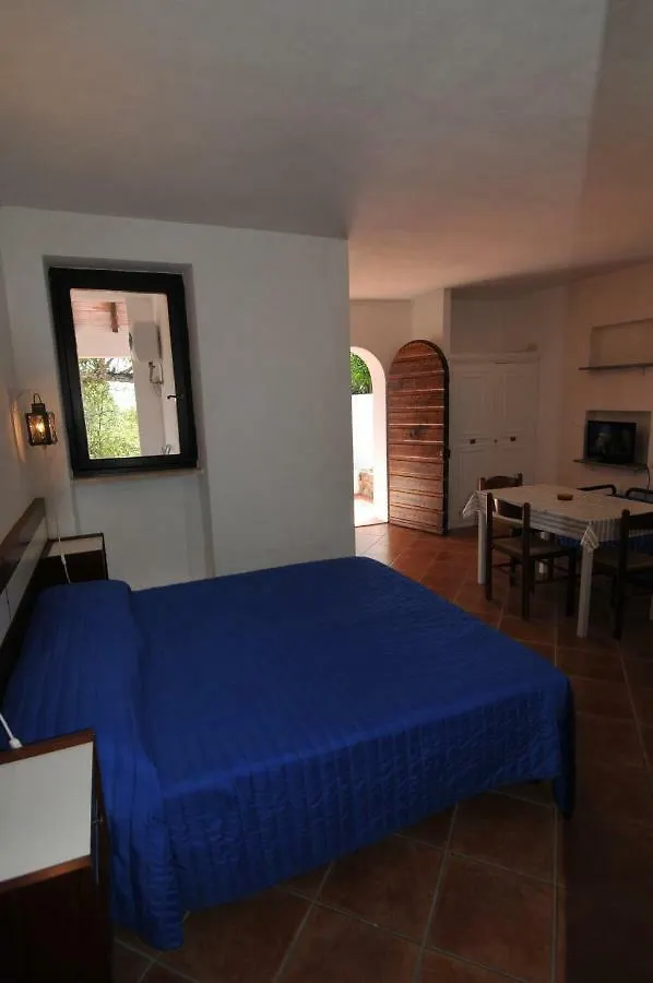 Appartamenti I Lauri Porto Azzurro 0*,  Ιταλία